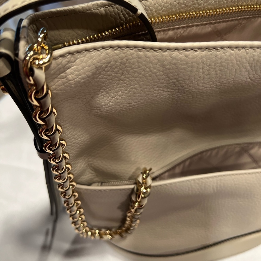 Michael Kors Large Bucket Bag